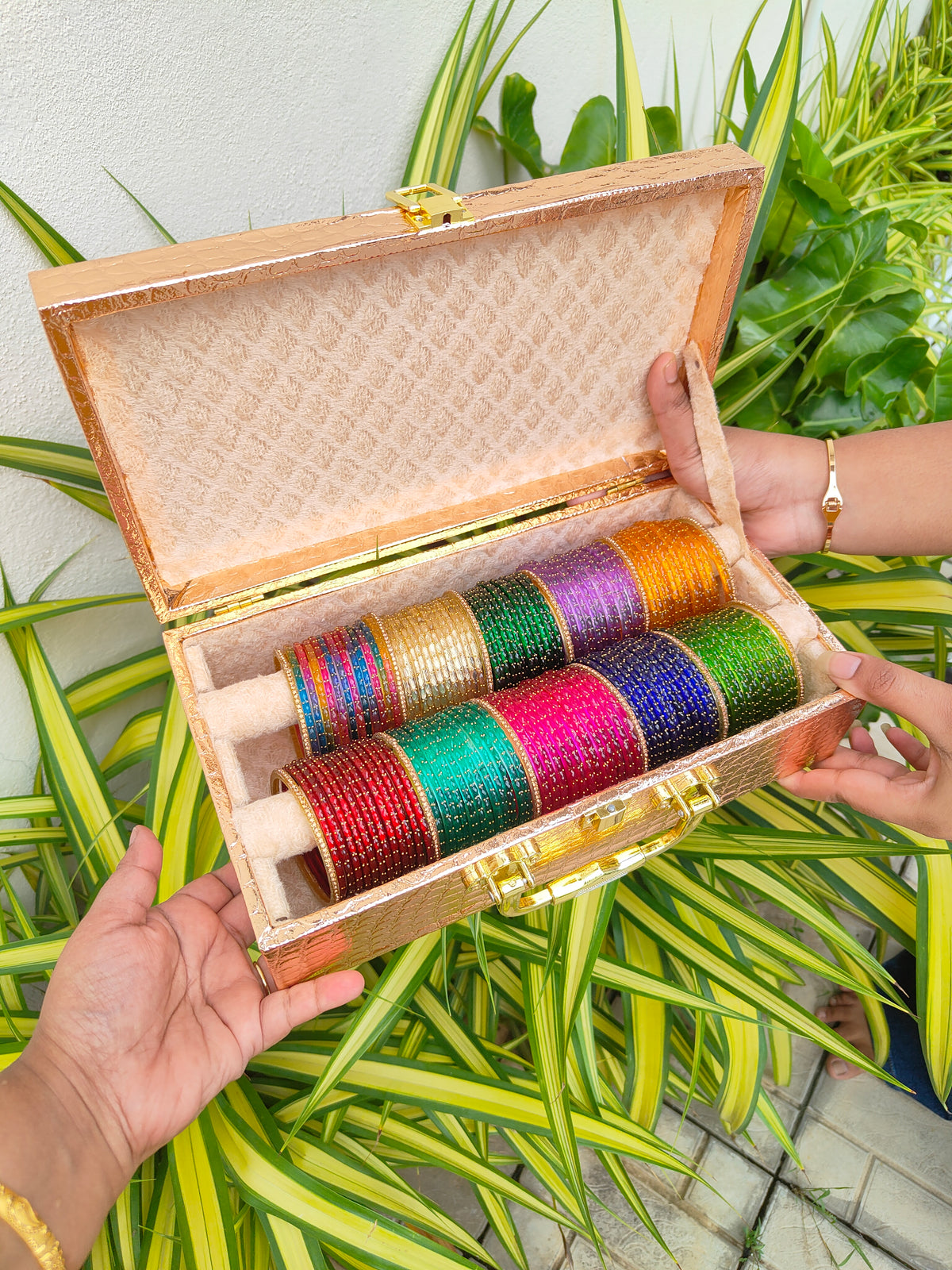 10 Dozen Raindrop With Glitter Glass Bangles Gift Combo With Box