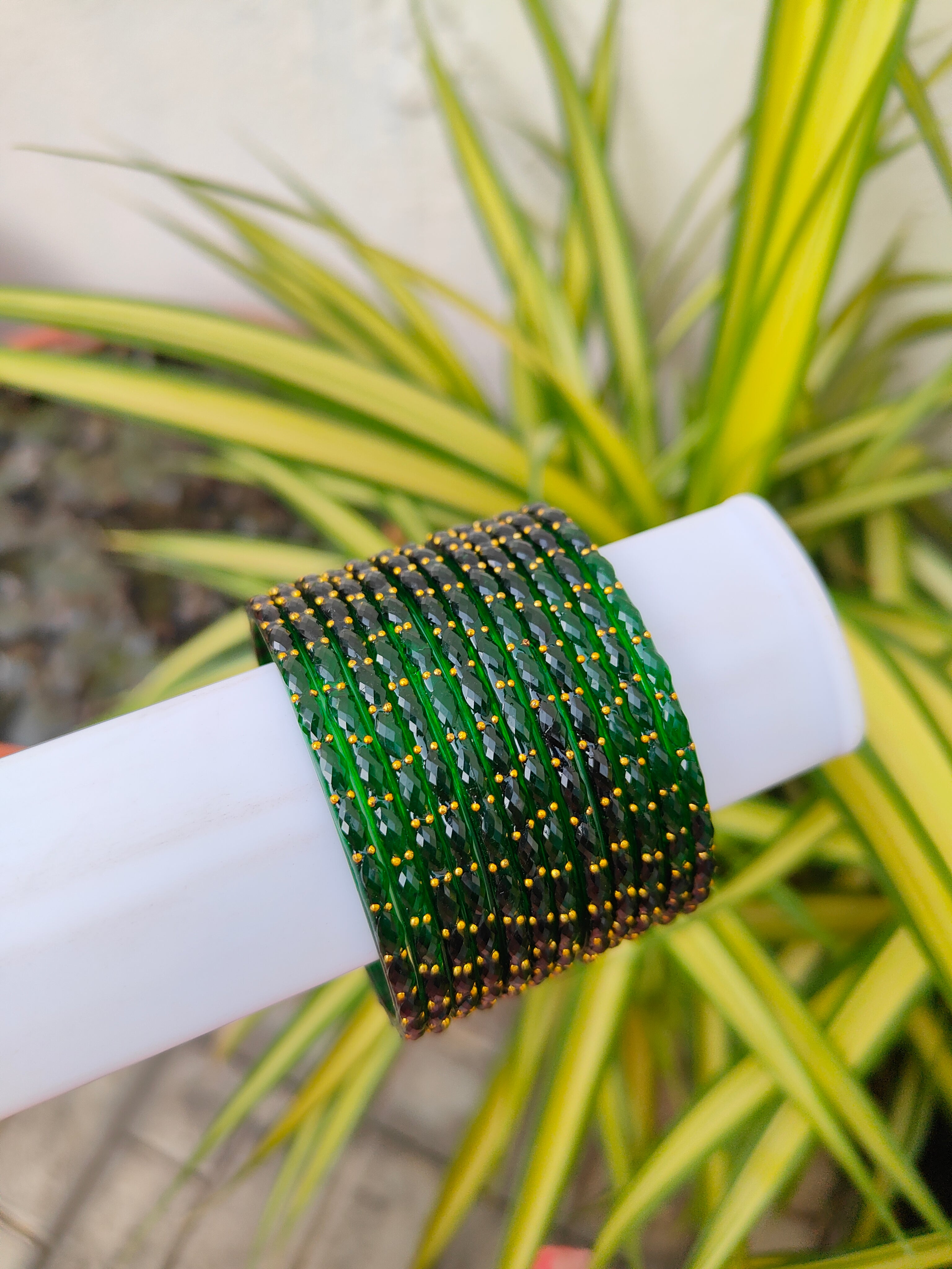 2.2 Size-Raindrop glass bangles-Dark green