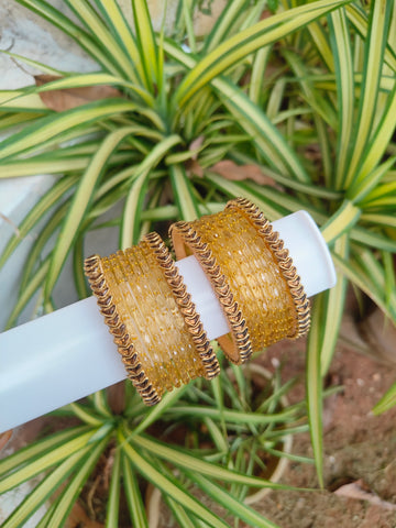 Golden Heart Silkthread Set With Glass Bangles