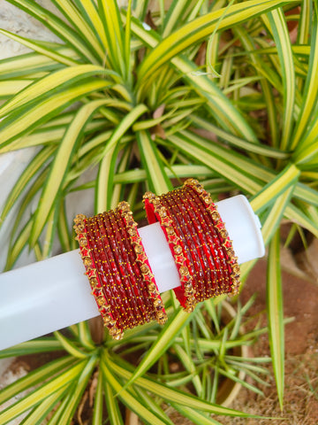Red Star Silkthread Set With Glass Bangles