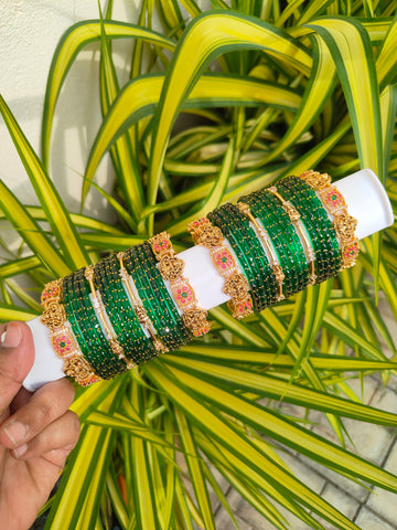 Vaibhavalakshmi Metal Mix – Green Raindrop Glass Bangles