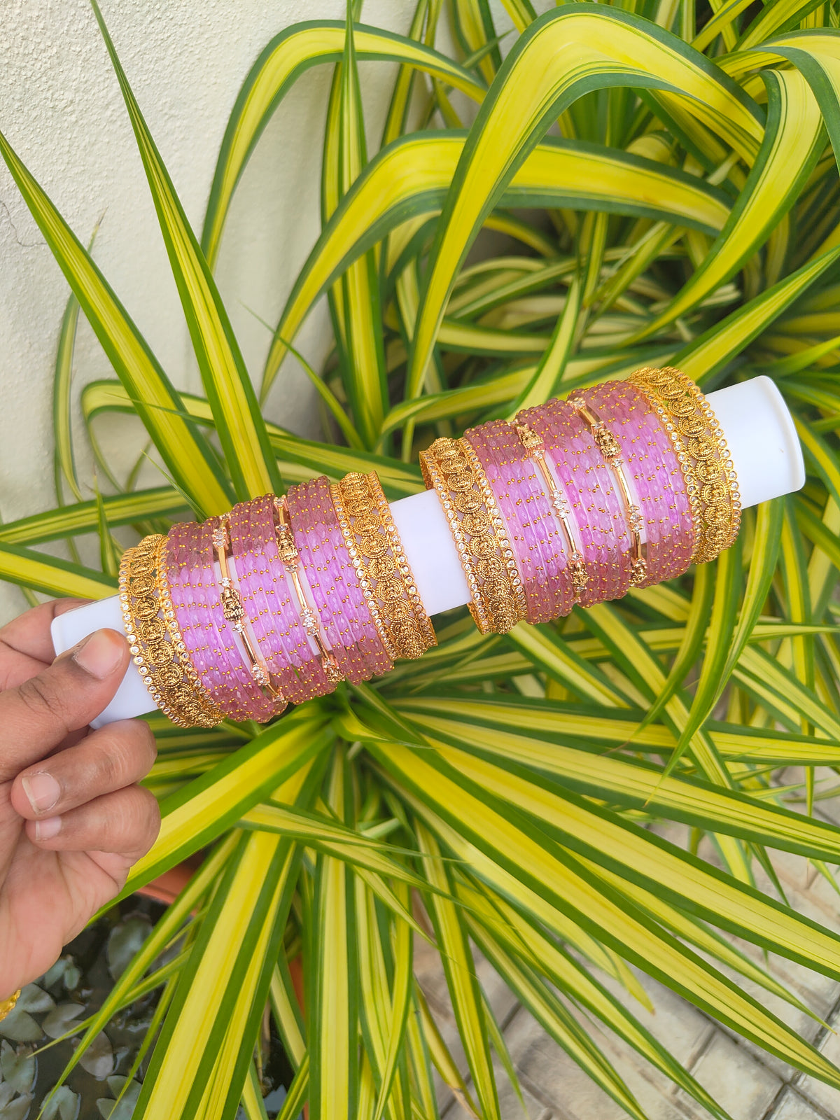 Swarnalakshmi Metal Mix - Lavender Raindrop Glass Bangles