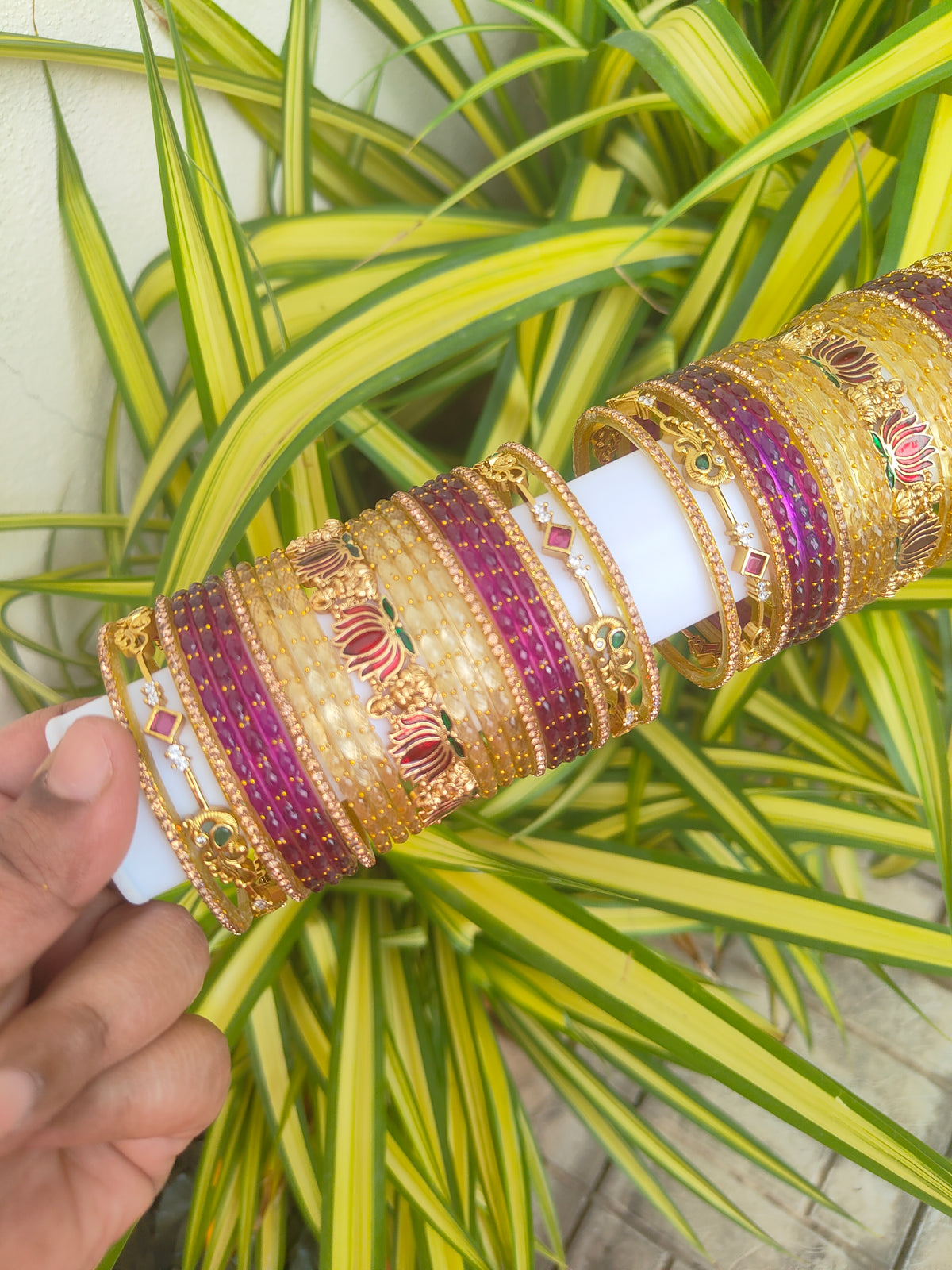 Aaradhya Lakshmi Metal Mix – Purple & Gold Raindrop Glass Bangles