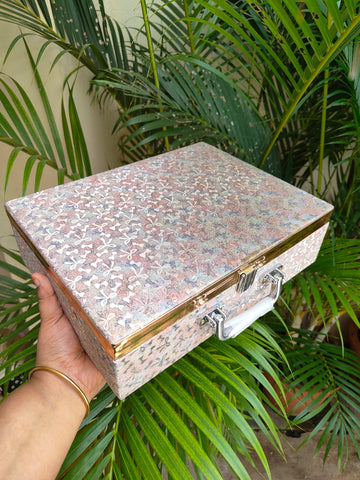 Golden Glossy Floral 3 line box with small mirror