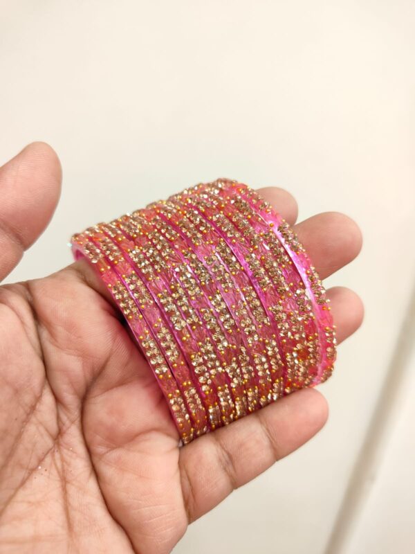 Thulir model glass bangles (Baby pink)