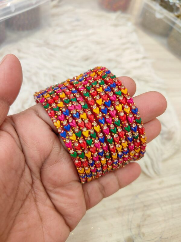 Heart model glass bangles(Multicolor )