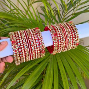 Red and white kundan set