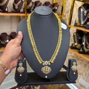Kasu haram with lakshmi stone pendant