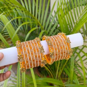 Silk thread mixed with glass bangles