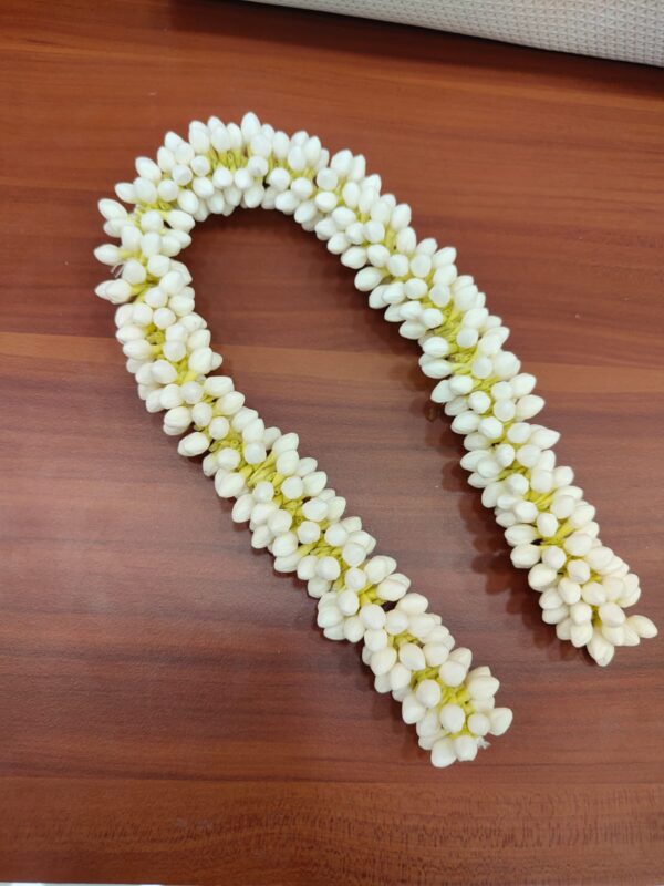 Small size Jasmine flower -  (7mm bud size +/-2mm)