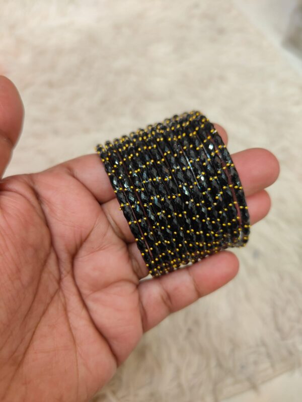 Raindrop glass bangles (Black )