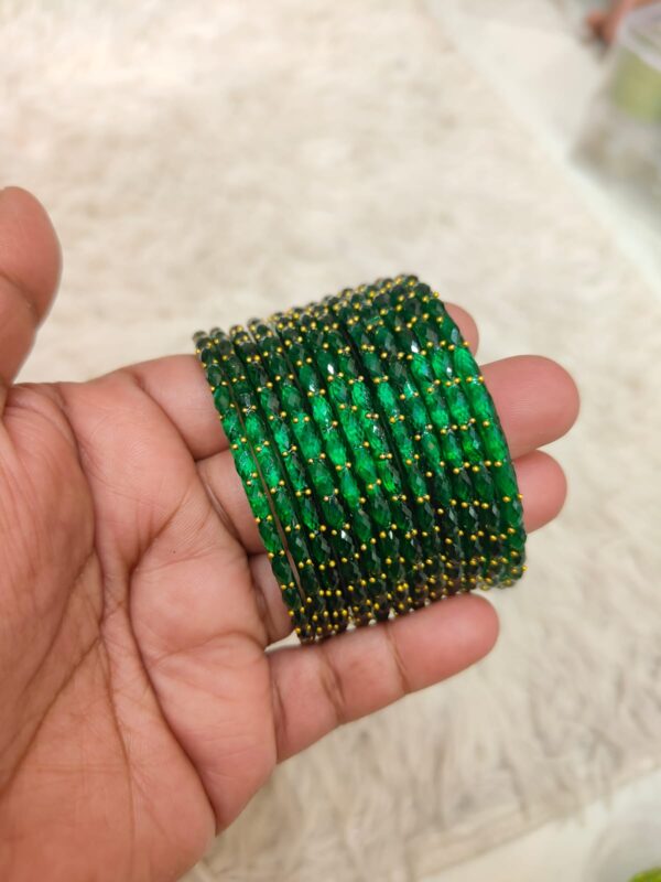 Raindrop glass bangles (Dark green  )