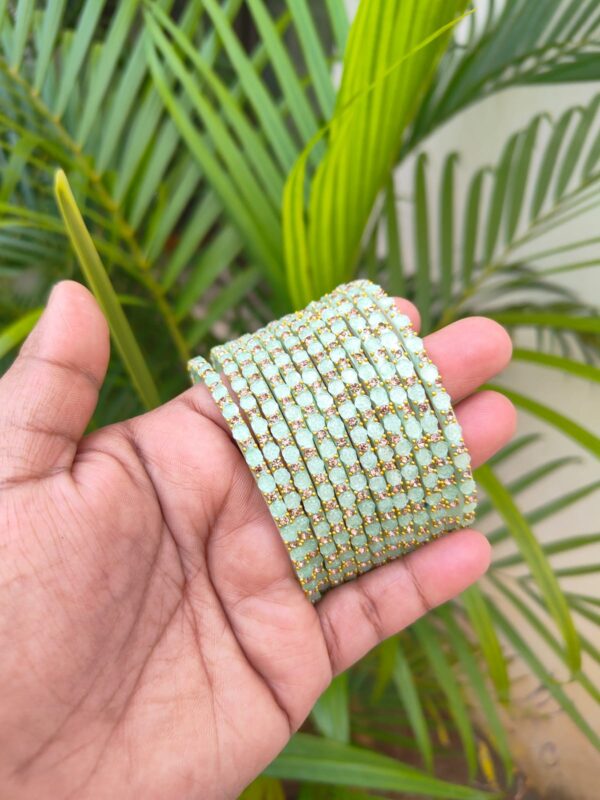 Rose model (Pastel green  )