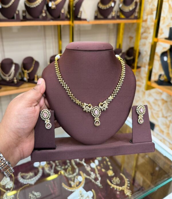 Pearl Dynasty necklace set