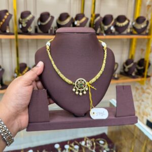 Regent’s Treasure Necklace Set