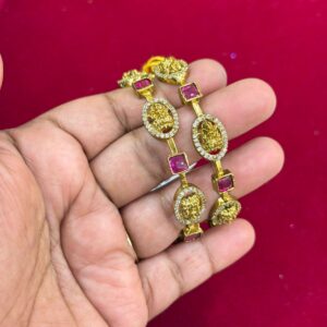 Lakshmi with kemp stone 2pcs