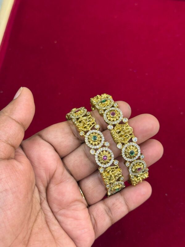 Lakshmi stone 2pcs set