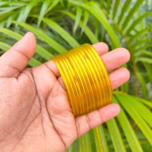 Plain glossy glass bangles (Kuppivala) Yellow color