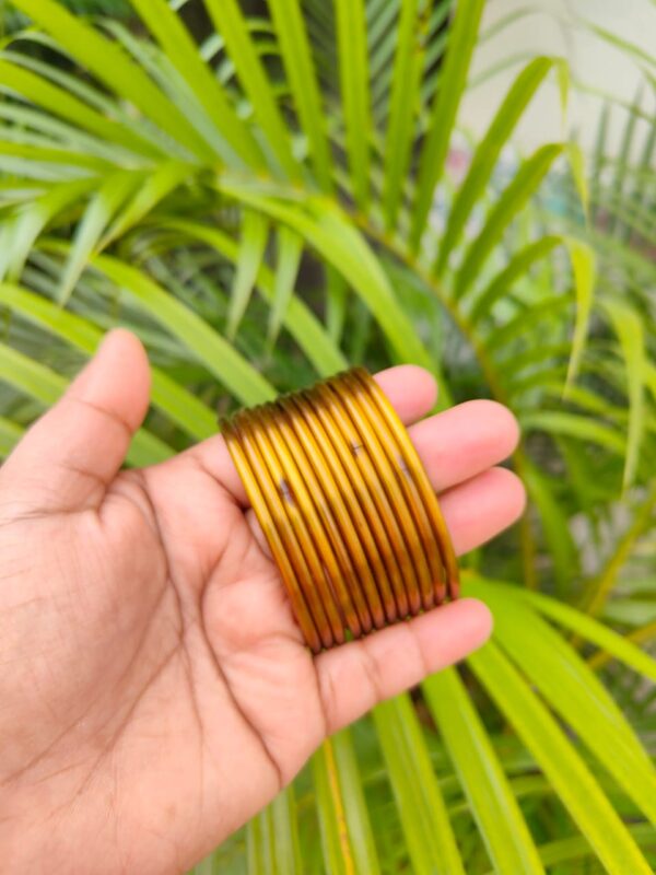 Plain glossy glass bangles (Kuppivala) Dark gold color
