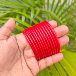 Plain matte glass bangles (Kuppivala) Chilly red color